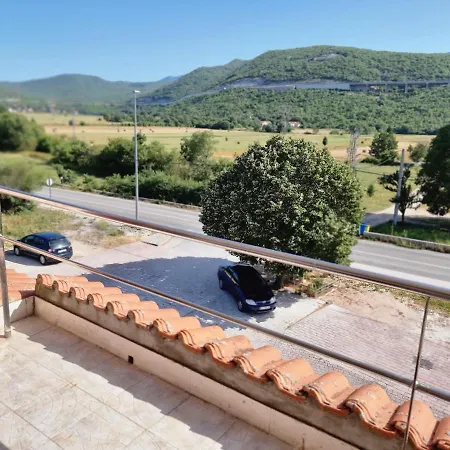 Apartman 2 * Bisko